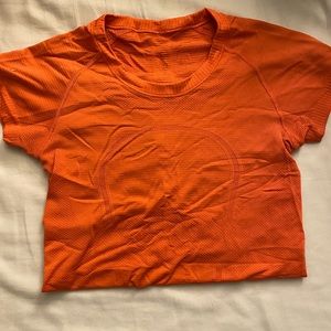 Coral lululemon swiftly tank size 4